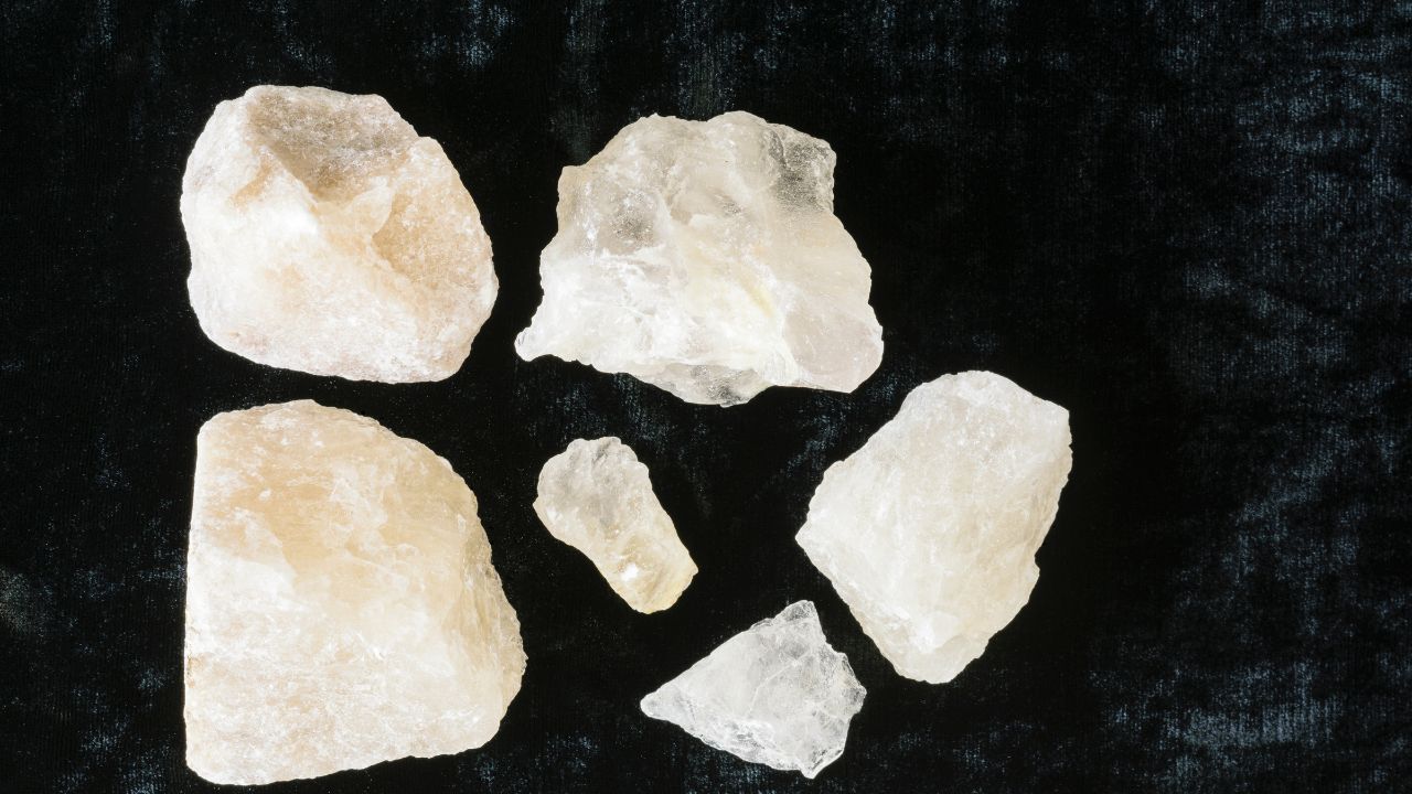 phen-chua-thien-nhien-dac-diem