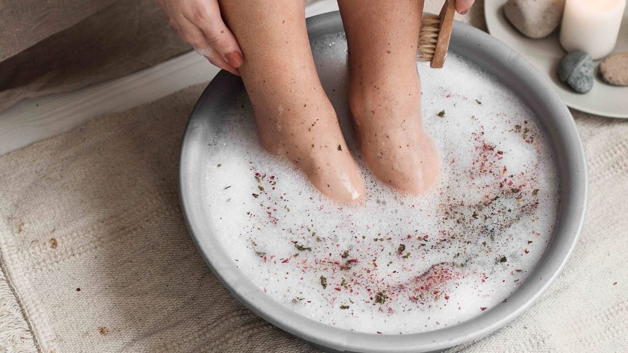 Muoi-ngam-chan-laviban-huong-dan