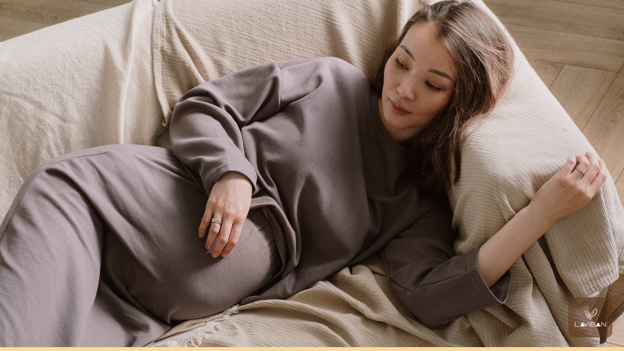 Mẹ bầu nên hỏi bác sĩ trước khi ngâm chân nước ấm